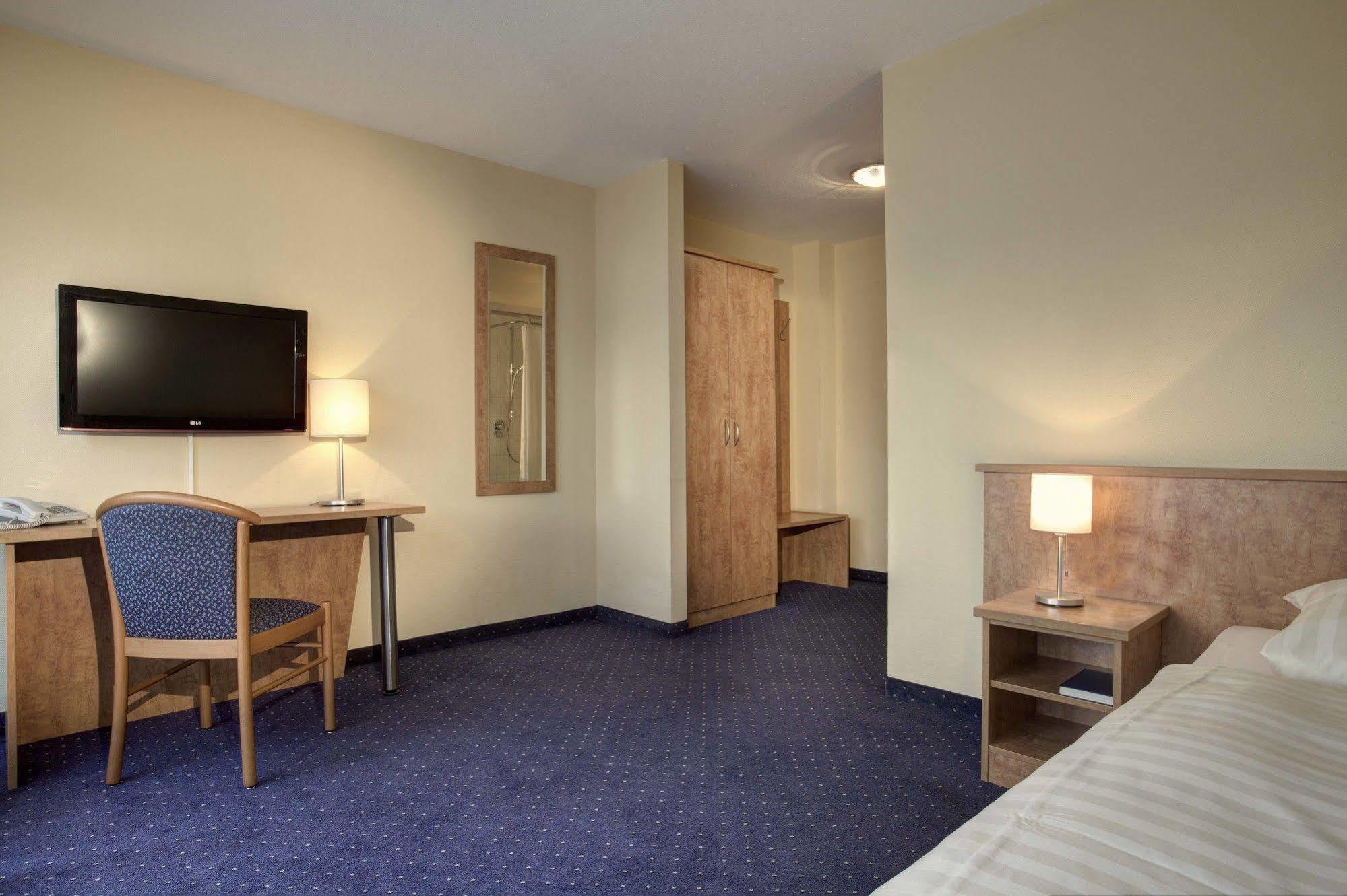 Hotel Zur Muehle Urbach  المظهر الخارجي الصورة